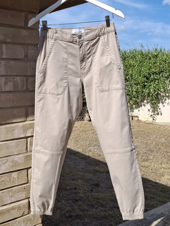 DU/ER Live Lite High Rise Joggers  Beige Zip-Button Ankle Pocket   Women Size 26 - Picture 4 of 16